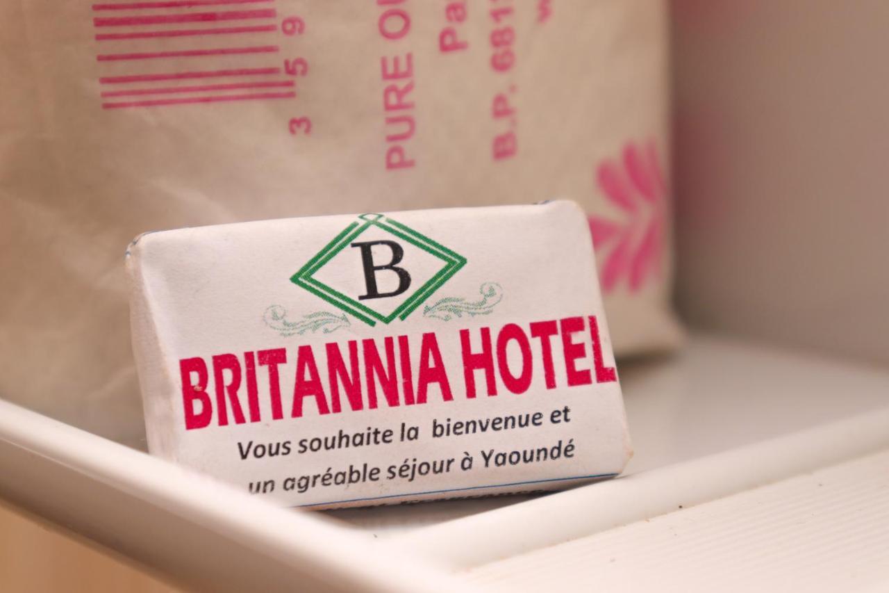 Britannia Hotel Cmr Яунде Экстерьер фото